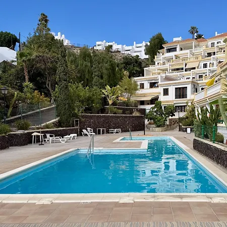 Apartament Sunny Terrace With Pools In